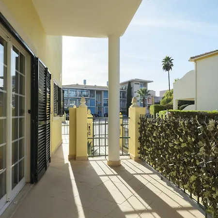 Mar E Golfe - Pool With Golf View By Hd